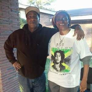 Meet your Posher, Rena